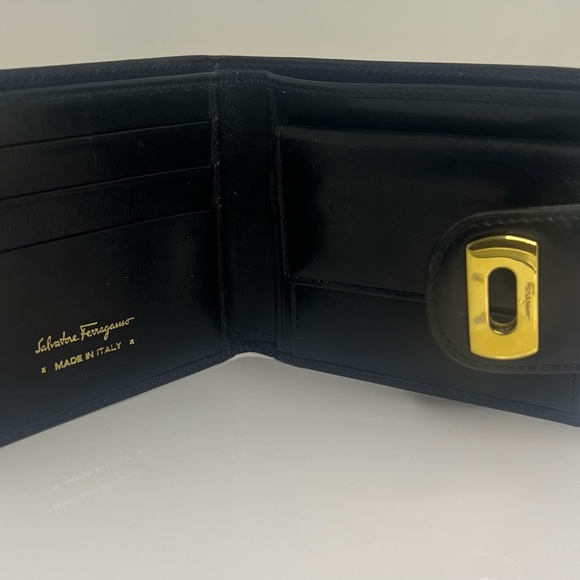 Salvatore Ferragamo Black Leather Wallet with Gold Clasp - Picture 6 of 10